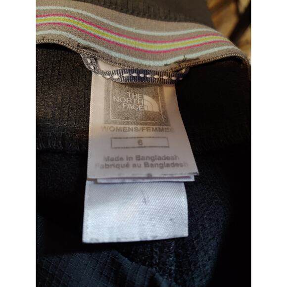 Womens Under Armour Golf Waffle Knit Style Capri size 6 - Picture 3 of 4